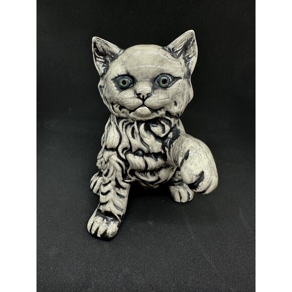 Vintage Ceramic Black Kitten Kitty Cat Scary Eyes Spooky Paw Up Grey Witchy - Picture 1 of 8